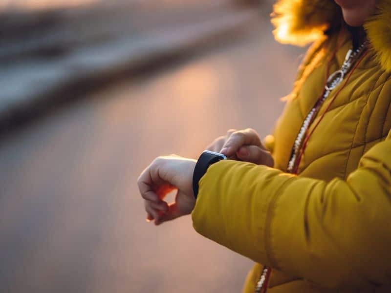 tijd, gespreksavond, lume, vrouw, geel