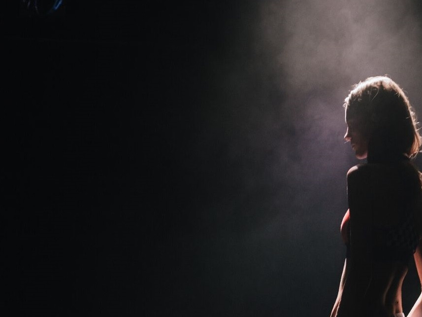 vrouw, licht, lume, muur