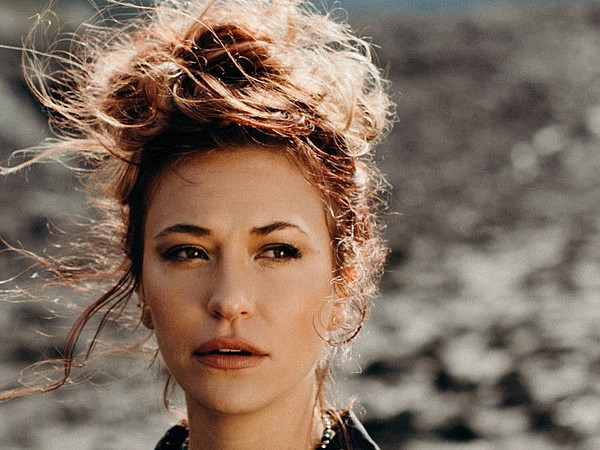 rust, well, lume vrouw
