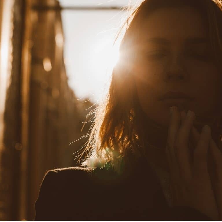 vrouw, licht, rotsspleet, focus
